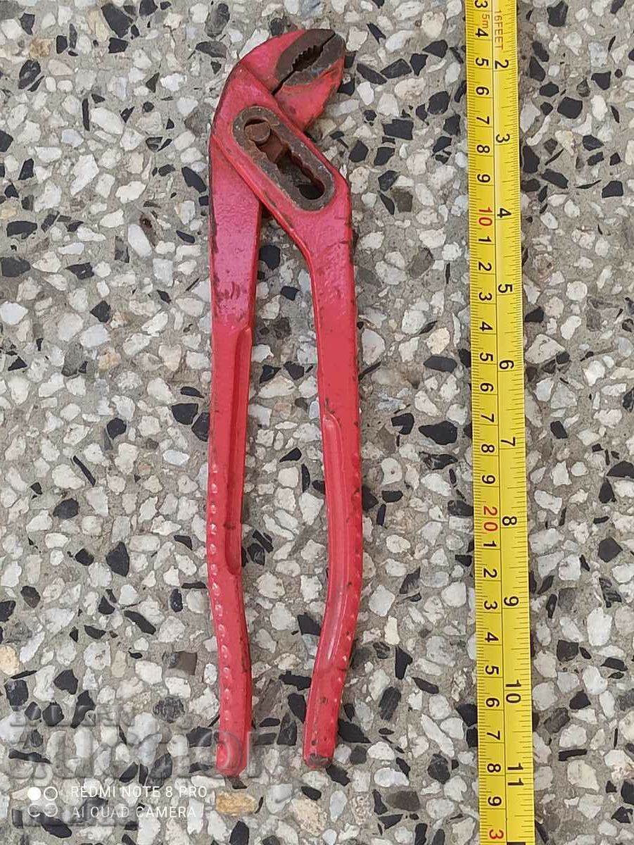 Gargi Pliers with price 15.00 BGN | € 7.67