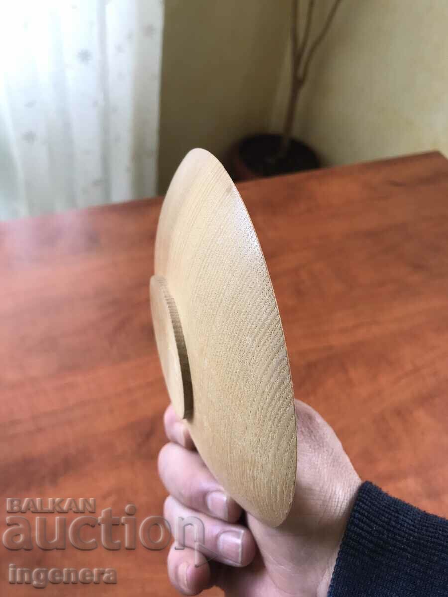 Delivery of PLATE WOOD FINE WORKMANSHIP