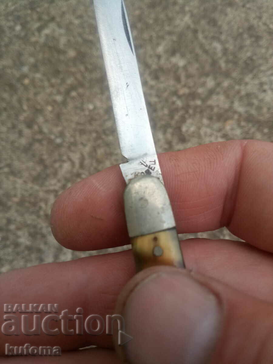 Auction Old social stalker Auction Old social stalker