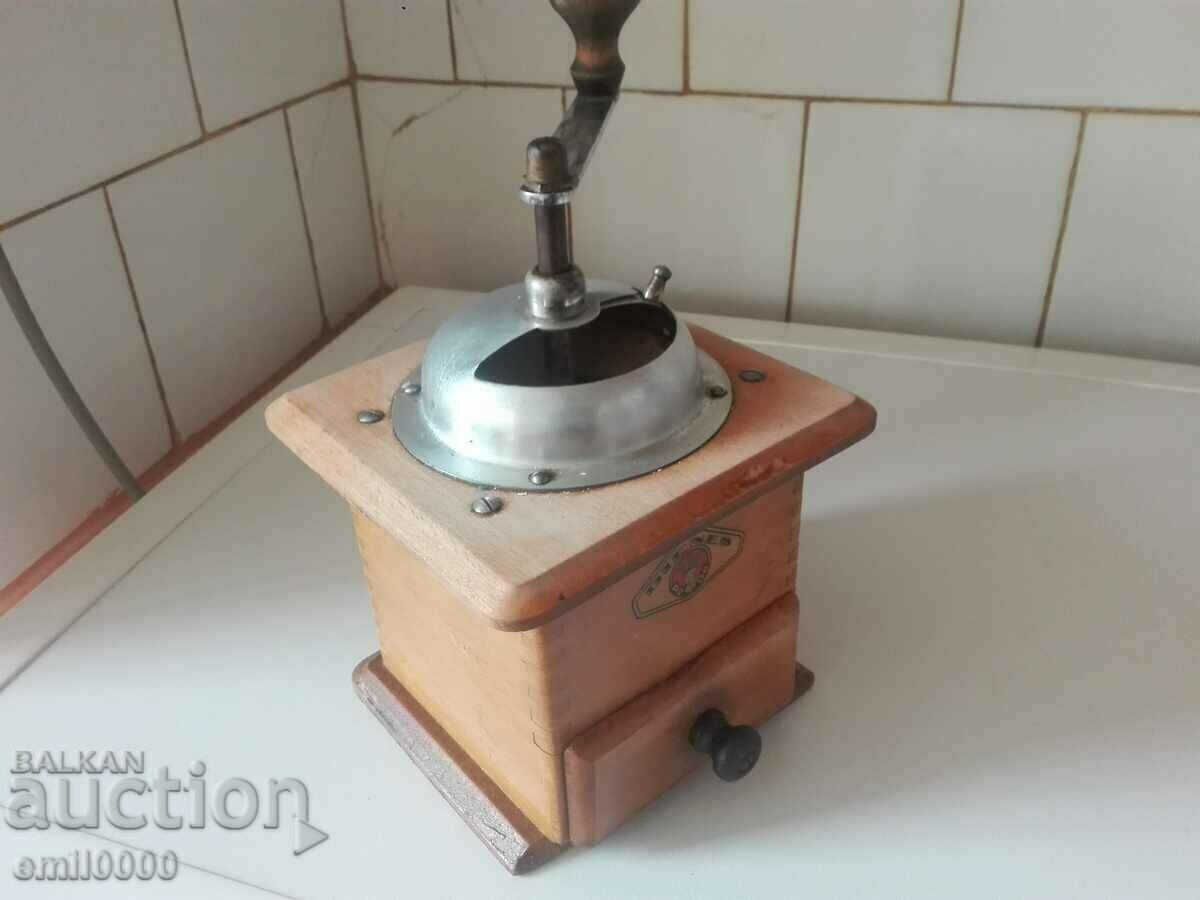 Μεγάλος μύλος καφέ. - 6