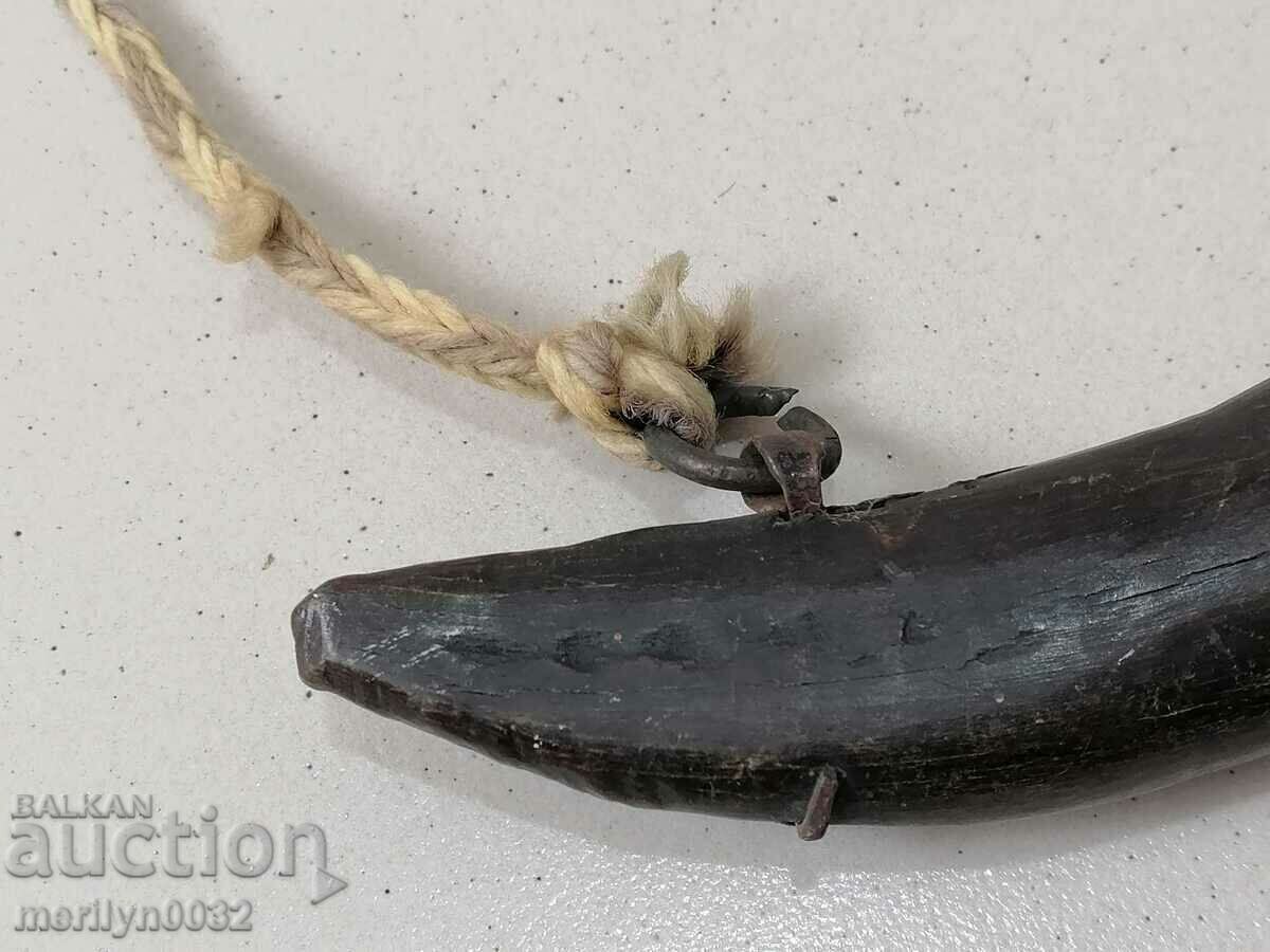 Ancient horned horn powder magazine for a rifle, Pishtov - 5 Ancient horned horn powder magazine for a rifle, Pishtov - 5