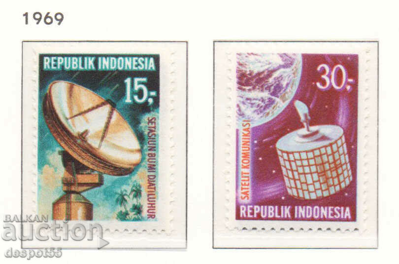 1969. Indonezia. Comunicații prin satelit.