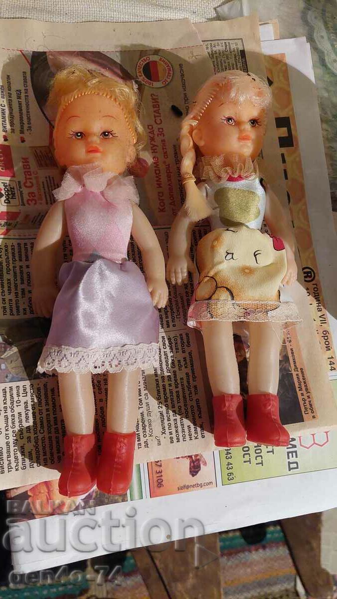 Two old soca dolls