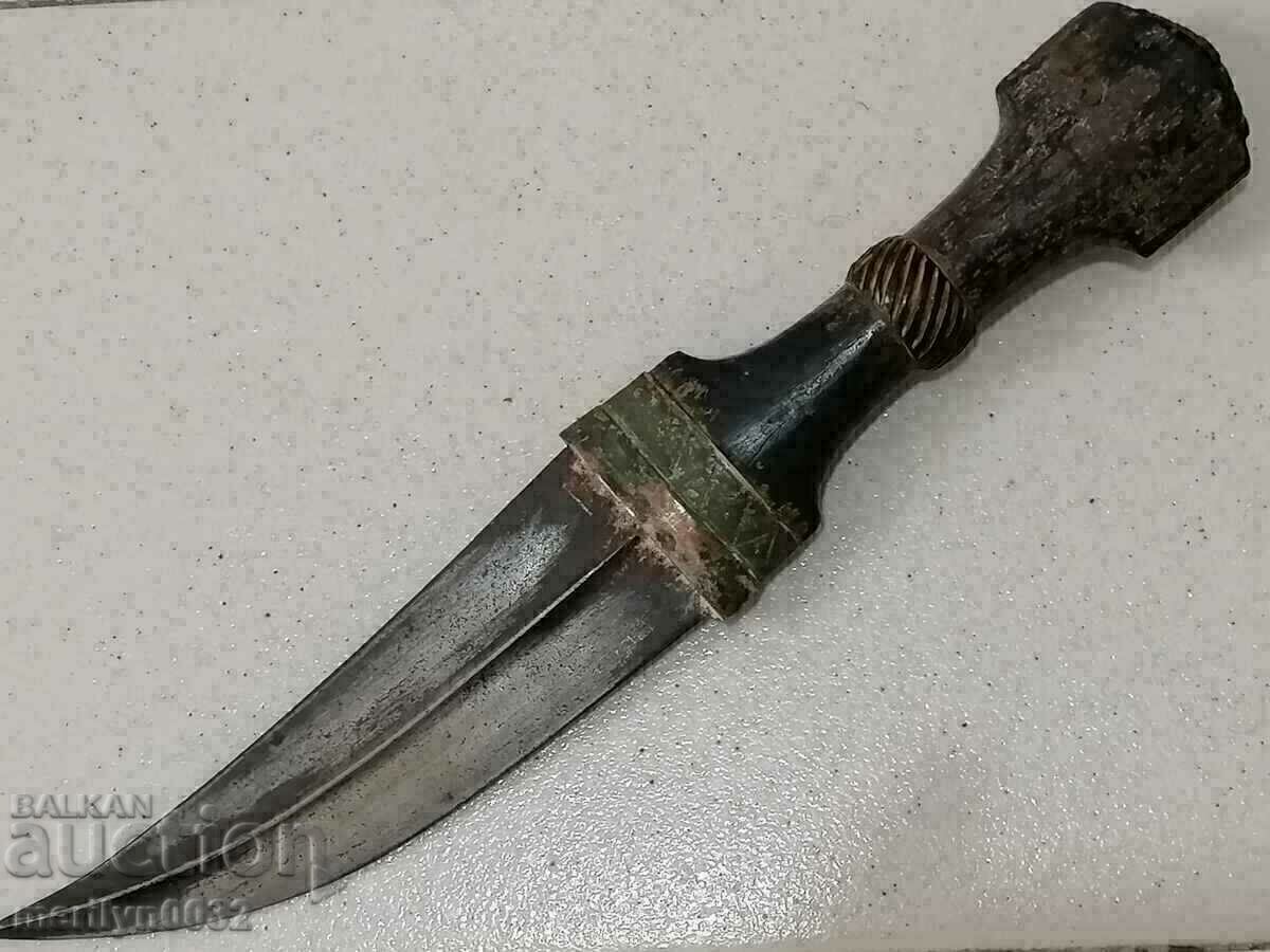 Ottoman hanjar dagger ORIGINAL knife dagger karakulak blade with price 499.00 BGN | € 255.13 Ottoman hanjar dagger ORIGINAL knife dagger karakulak blade with price 499.00 BGN | € 255.13