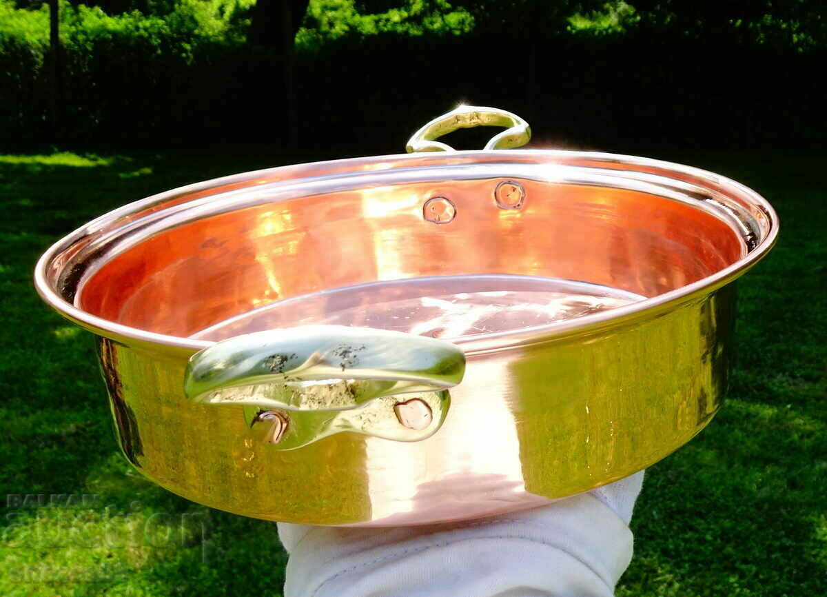 Copper pan, copper tray, hand-forged pure red copper with price 179.00 BGN | € 91.52 Copper pan, copper tray, hand-forged pure red copper with price 179.00 BGN | € 91.52