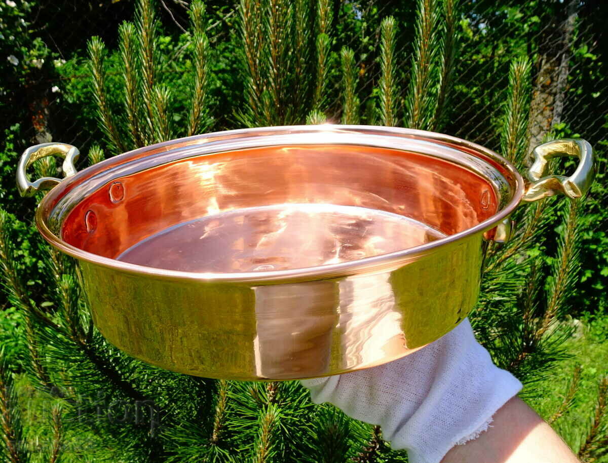Copper pan, copper tray, hand forged.