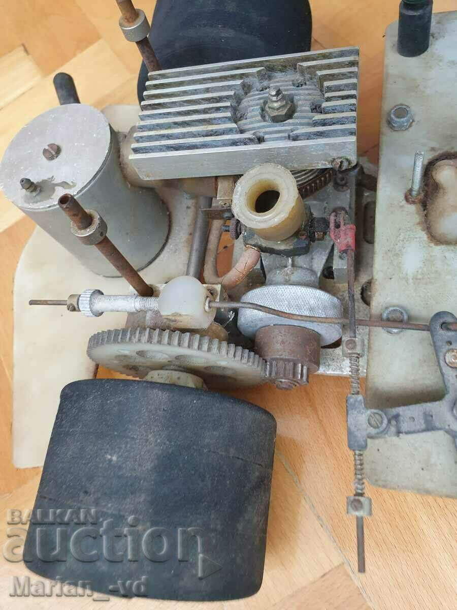 Old collectible nitro model 80 years - 5