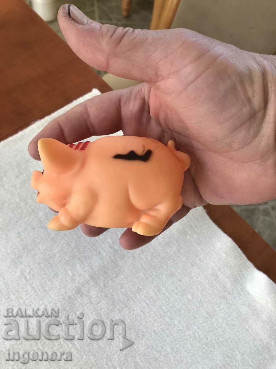 Auction RUBBER TOY - PINK PIG Auction RUBBER TOY - PINK PIG
