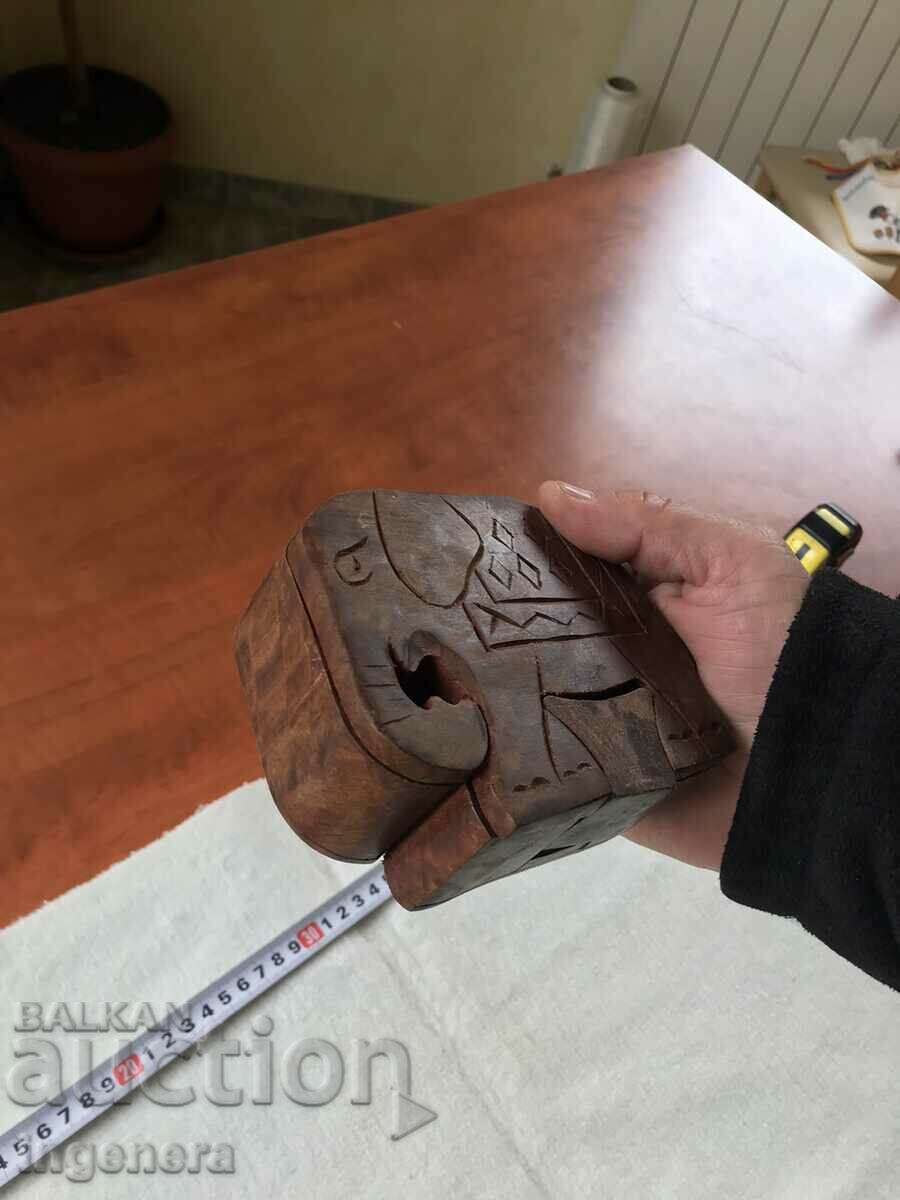 Auction SOLID MAHOGANY ELEPHANT BOX FOR JEWELRY Auction SOLID MAHOGANY ELEPHANT BOX FOR JEWELRY