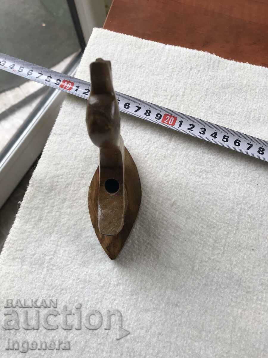 Auction FIGURE WOOD PLASTIC STAND DUCK DUCK Auction FIGURE WOOD PLASTIC STAND DUCK DUCK