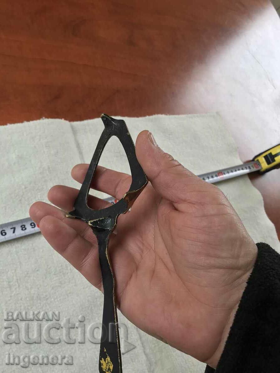 WARM BRONZE BRASS STAND with price 14.00 BGN | € 7.16 WARM BRONZE BRASS STAND with price 14.00 BGN | € 7.16