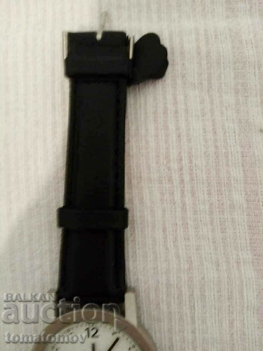 Clock works, new. with price 12.00 BGN | € 6.14 Clock works, new. with price 12.00 BGN | € 6.14