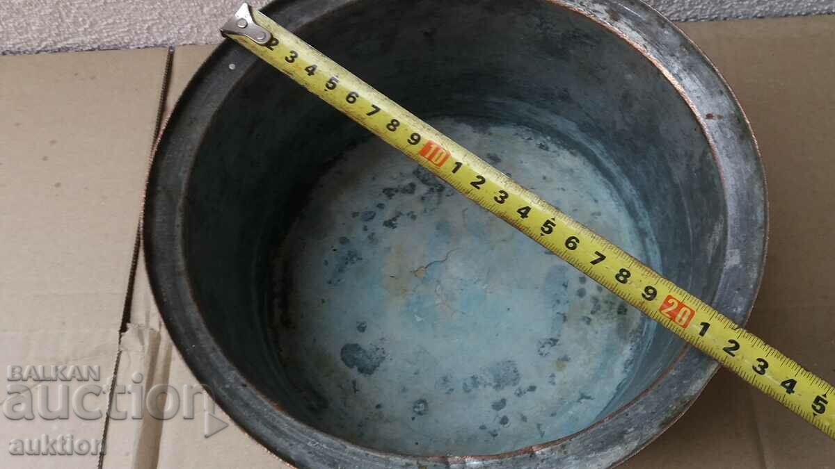 WROUGHT COPPER POT - COPPER - TIN PLATED - 5 WROUGHT COPPER POT - COPPER - TIN PLATED - 5