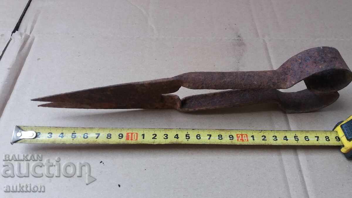 OLD HANGER FOR SHEEPING SHEEP - 5 OLD HANGER FOR SHEEPING SHEEP - 5