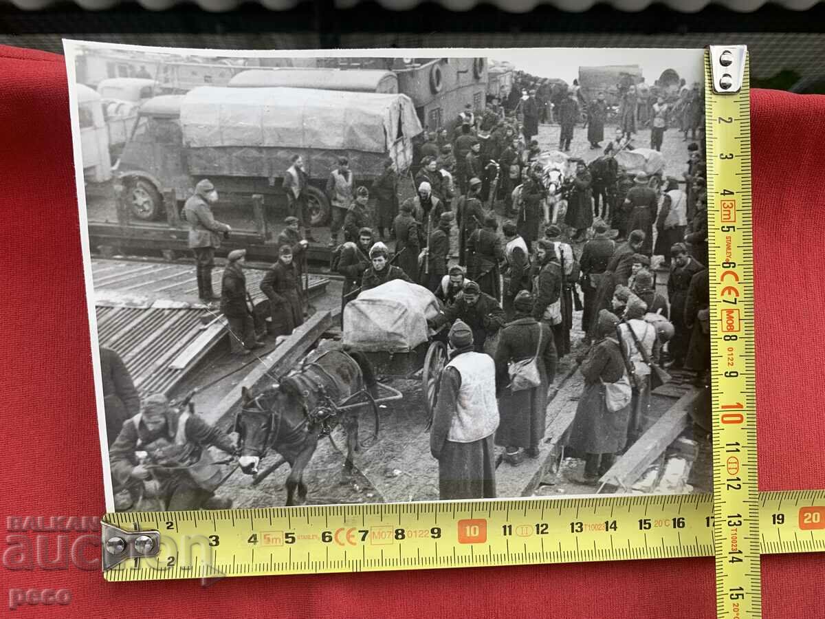 Auction WWII 1944-45 Bulgarian military units Pontoon bridge Auction WWII 1944-45 Bulgarian military units Pontoon bridge