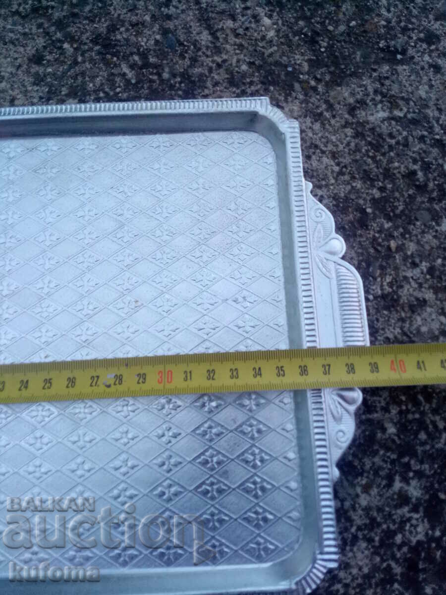 Old tray with price 14.99 BGN | € 7.66 Old tray with price 14.99 BGN | € 7.66