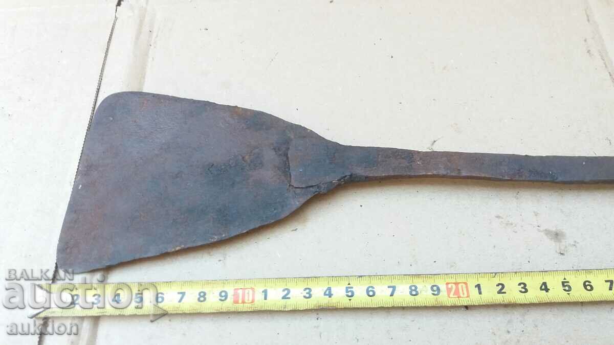 Auction  FORGED RENAISSANCE SCRATCH