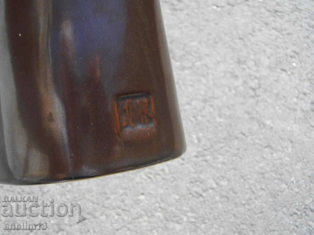 OLD PORCELAIN MARKED - 7 OLD PORCELAIN MARKED - 7