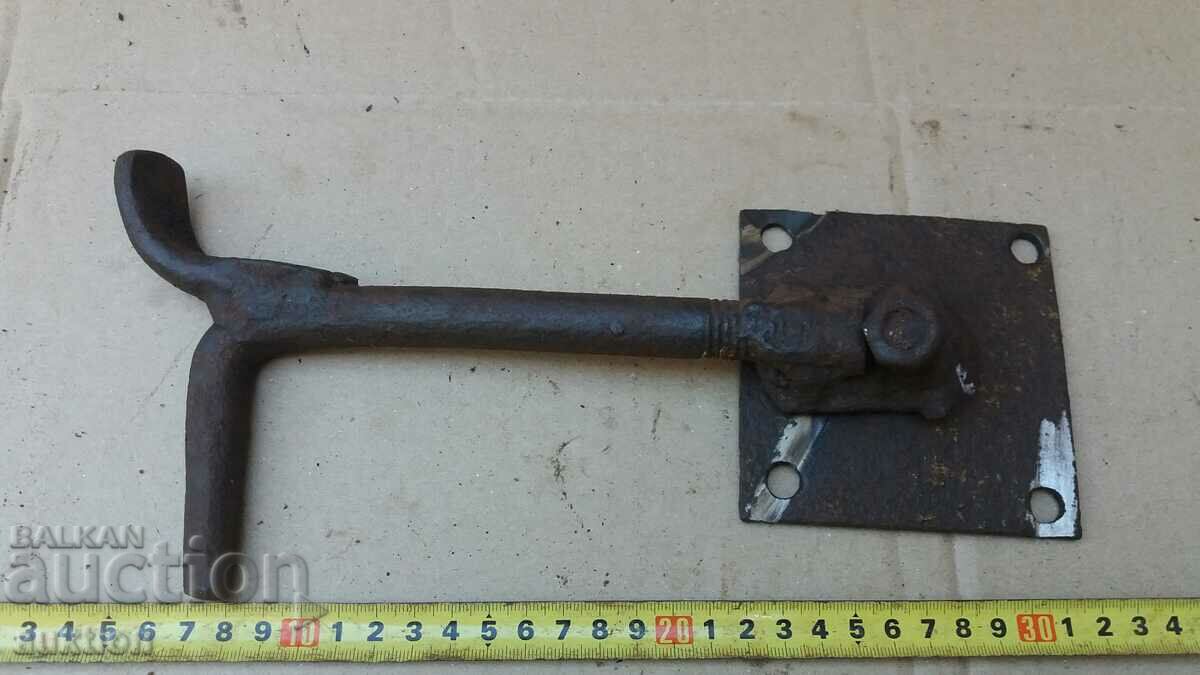 OLD SOLID LOCK