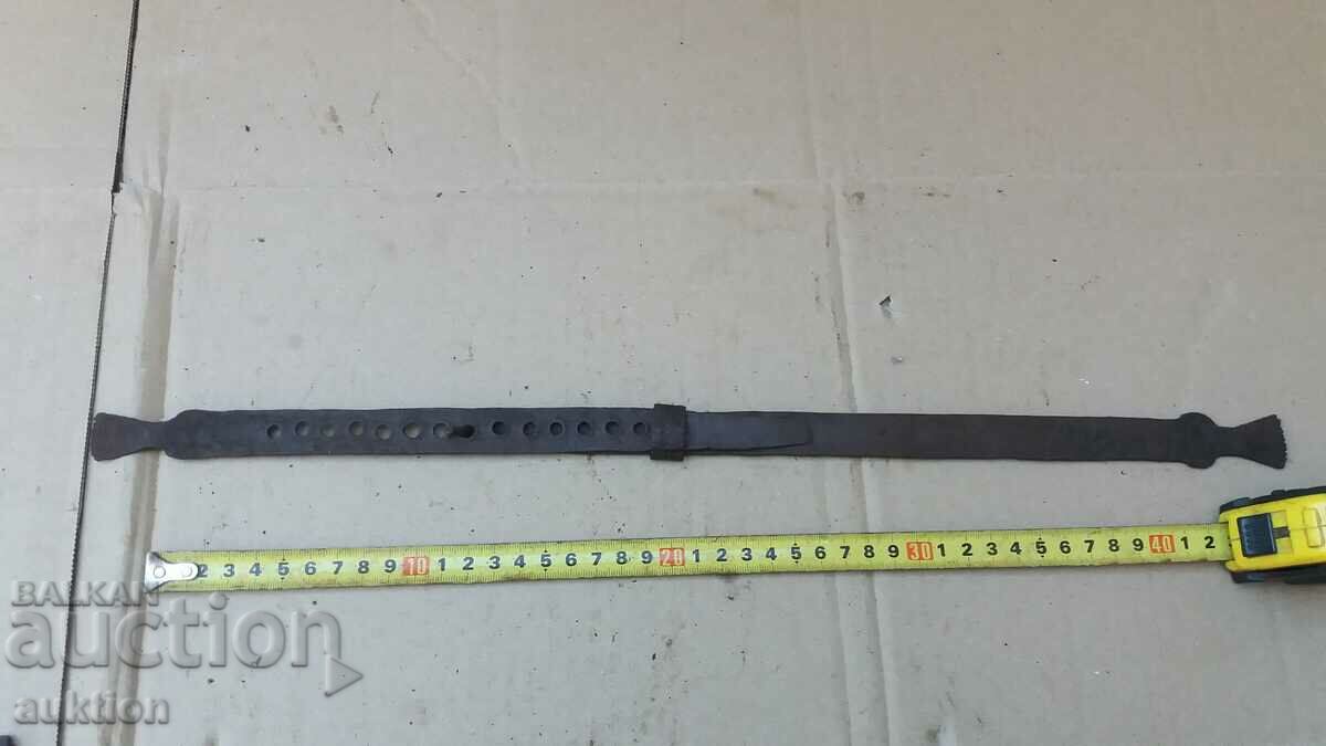 FORGED RENAISSANCE ARSHIN with price 3.99 BGN | € 2.04