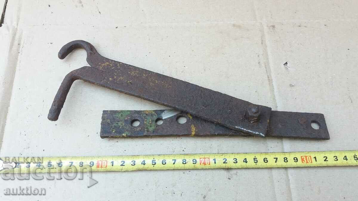 Delivery of FORGED GATE LOCK Delivery of FORGED GATE LOCK