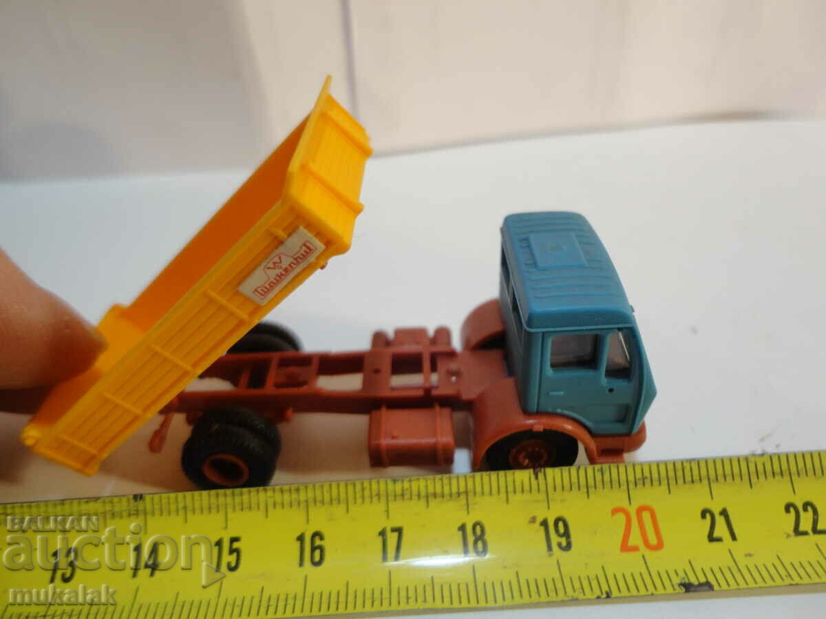 WIKING?HERPA?PREISER?KIBRI? HO 1/87 MERCEDES TRUCK MODEL - 5 WIKING?HERPA?PREISER?KIBRI? HO 1/87 MERCEDES TRUCK MODEL - 5