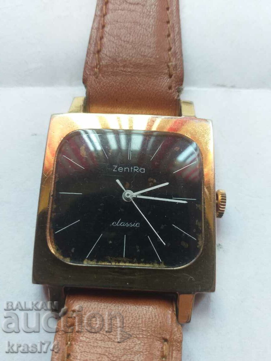 ceas aurit cu preț 60.00 BGN | € 30.68 ceas aurit cu preț 60.00 BGN | € 30.68