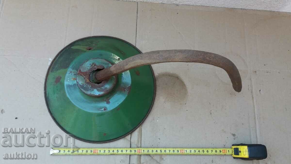 Auction ENAMEL ROYAL STREET LAMP, LANTERN Auction ENAMEL ROYAL STREET LAMP, LANTERN