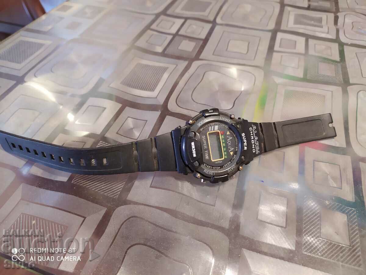 Auction AQUA watch Auction AQUA watch