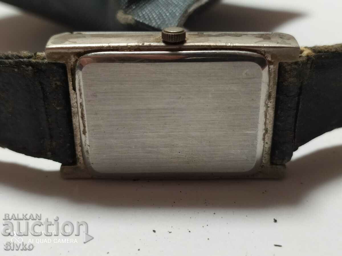 CAMARO watch with price 0.99 BGN | € 0.51 CAMARO watch with price 0.99 BGN | € 0.51