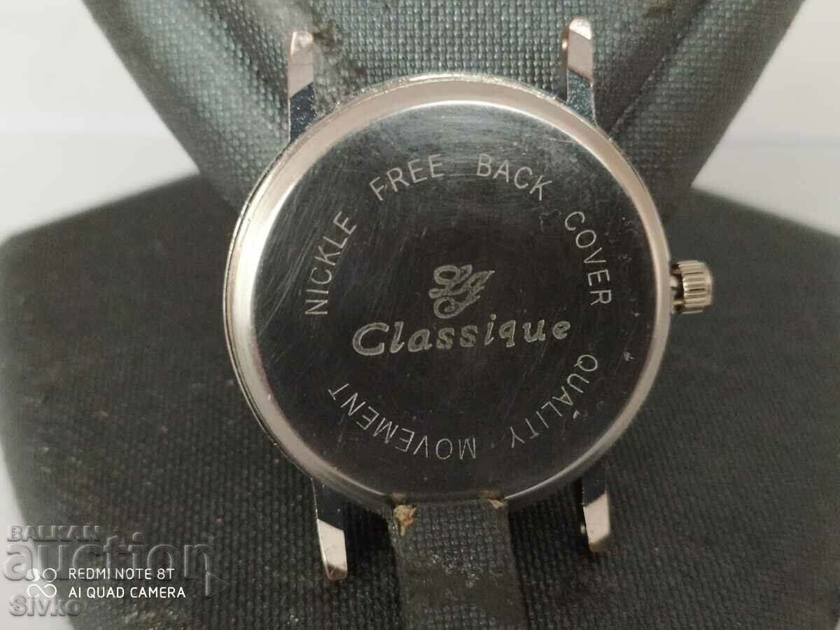 CLASSIQUE 2 watch with price 1.99 BGN | € 1.02 CLASSIQUE 2 watch with price 1.99 BGN | € 1.02