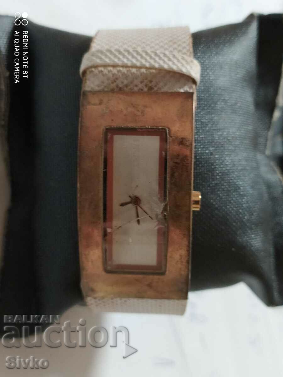 DKNY 1 watch