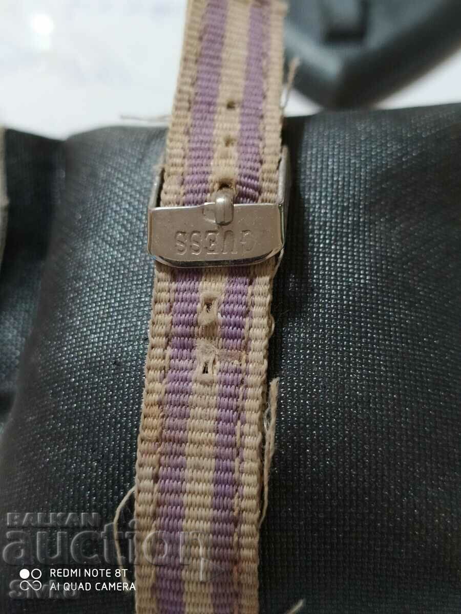 GUESS watch with price 0.99 BGN | € 0.51 GUESS watch with price 0.99 BGN | € 0.51
