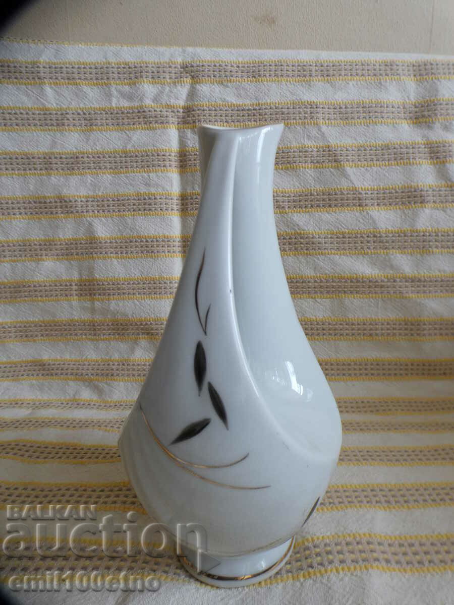 Delivery of Jug shaped stylized bird old Bulgarian porcelain Isis Delivery of Jug shaped stylized bird old Bulgarian porcelain Isis