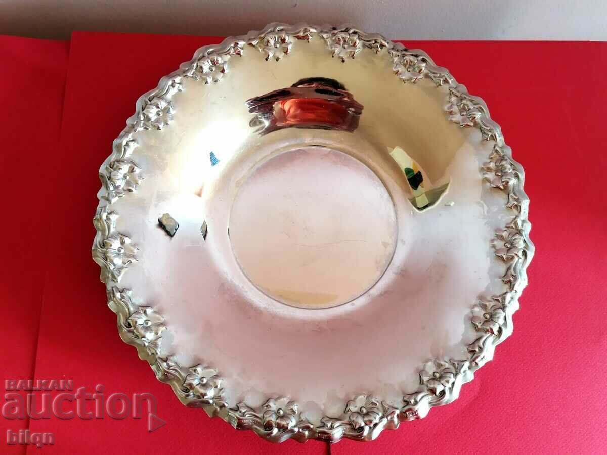 Beautiful Silver Plated Fruitiera with price 23.98 BGN | € 12.26 Beautiful Silver Plated Fruitiera with price 23.98 BGN | € 12.26