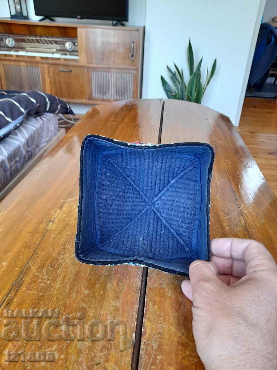 Παράδοση Παλιό έθνικ καπέλο Παράδοση Παλιό έθνικ καπέλο