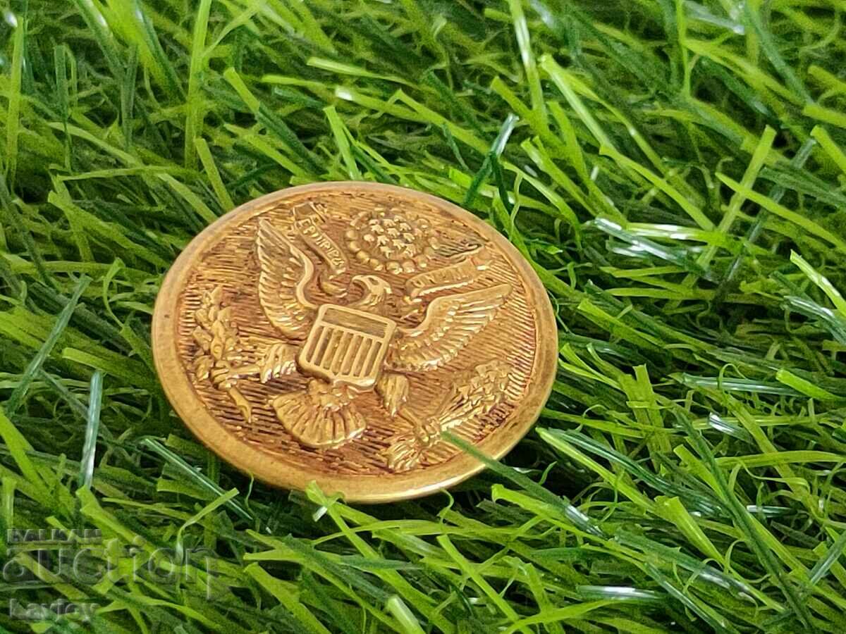 Auction WW2 US Military Uniform Button Auction WW2 US Military Uniform Button
