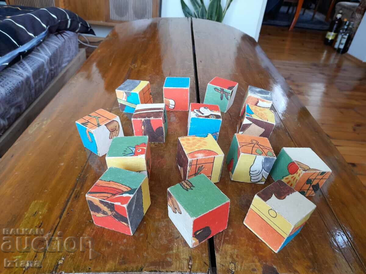 Delivery of An old children's game with cubes Song Drusey
