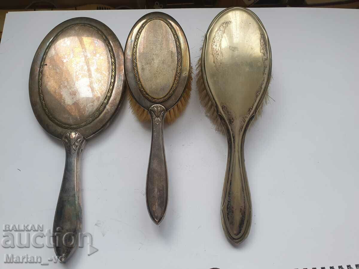 Old silver plated two brushes and a mirror - 6 Old silver plated two brushes and a mirror - 6