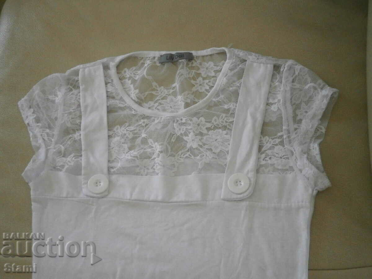 Delivery of Lily Doll Women's White Lace T-Shirt, Size S