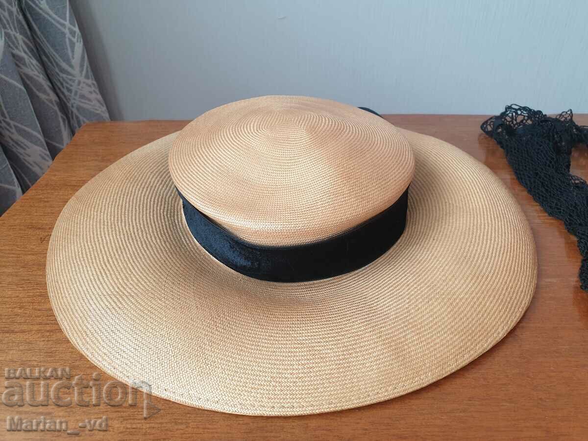 Old vintage hat with old knitted gloves - 6 Old vintage hat with old knitted gloves - 6