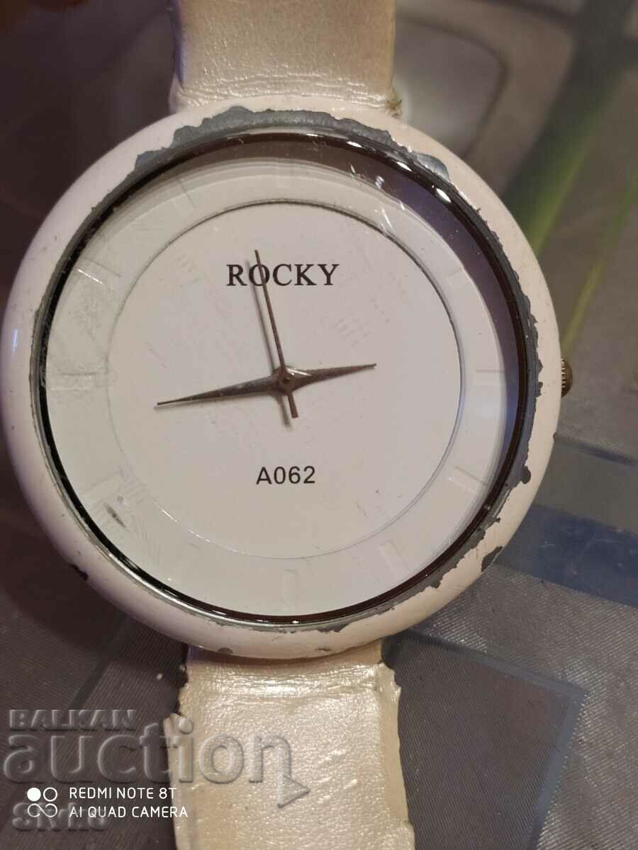 Clock ROCKY working? with price 1.99 BGN | € 1.02 Clock ROCKY working? with price 1.99 BGN | € 1.02