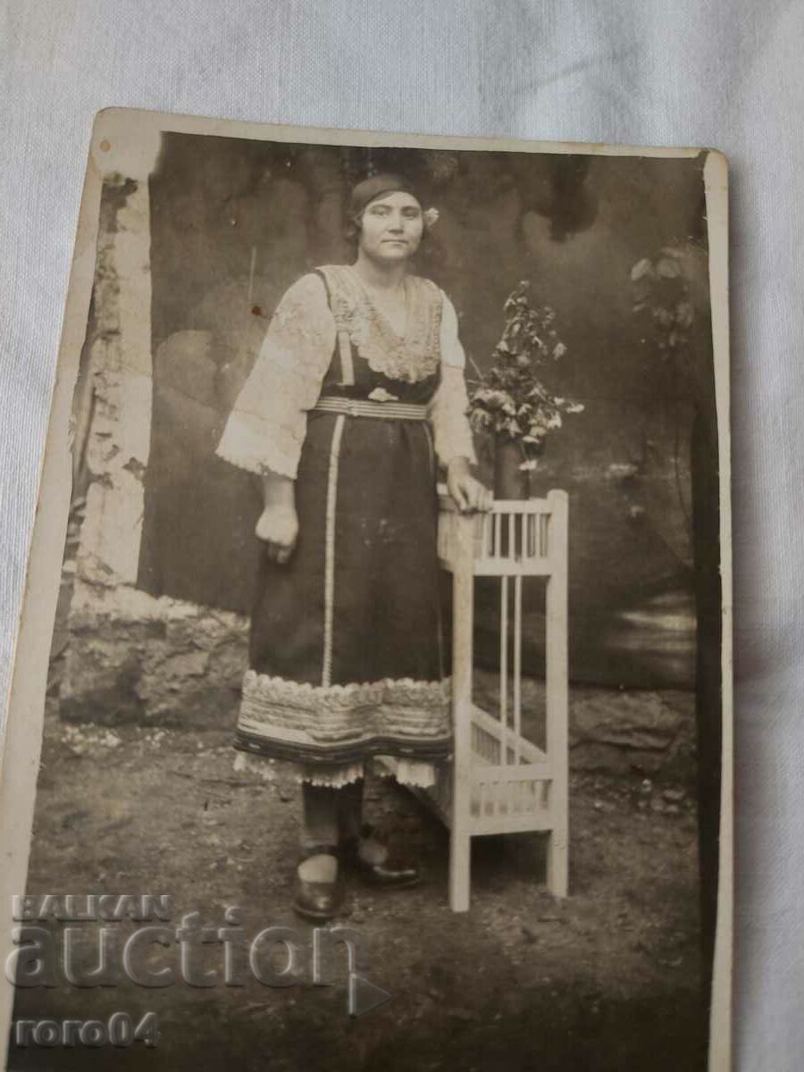 GIRL - COSTUME - LITAK - BREZNIK - THORN - 7 GIRL - COSTUME - LITAK - BREZNIK - THORN - 7