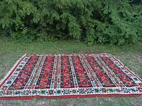 Чипровски килим, модел "Пиротски"