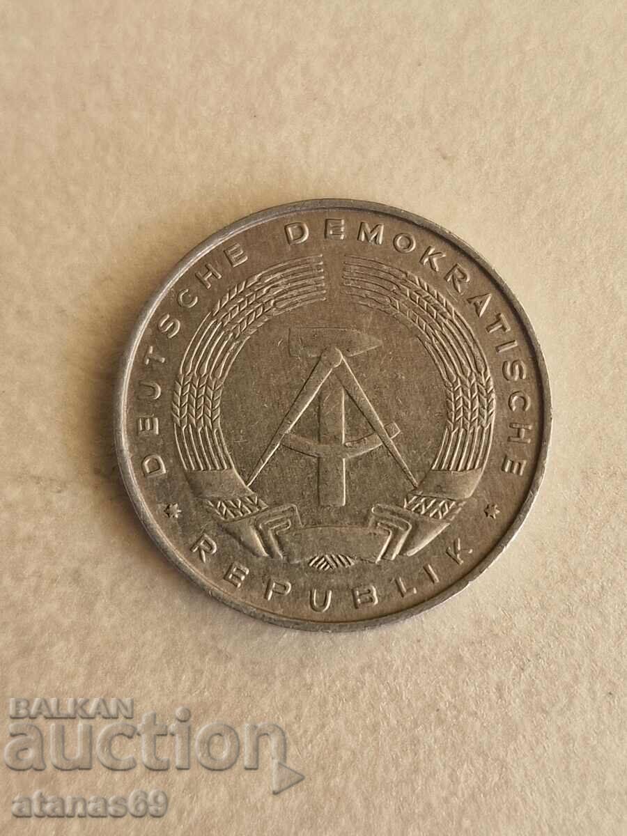 5 Pfenning 1972 GDR with price 0.39 BGN | € 0.20 5 Pfenning 1972 GDR with price 0.39 BGN | € 0.20