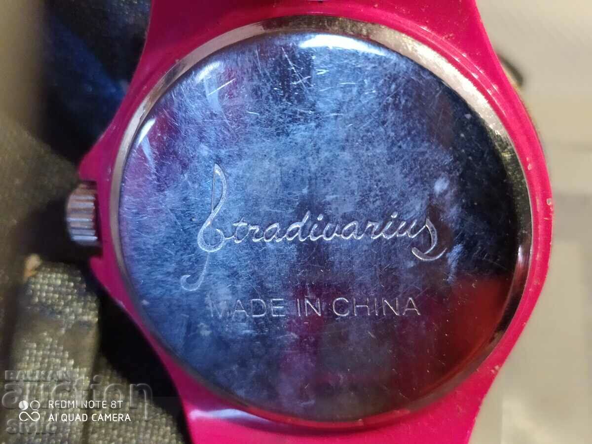 Auction  Strivarius watch