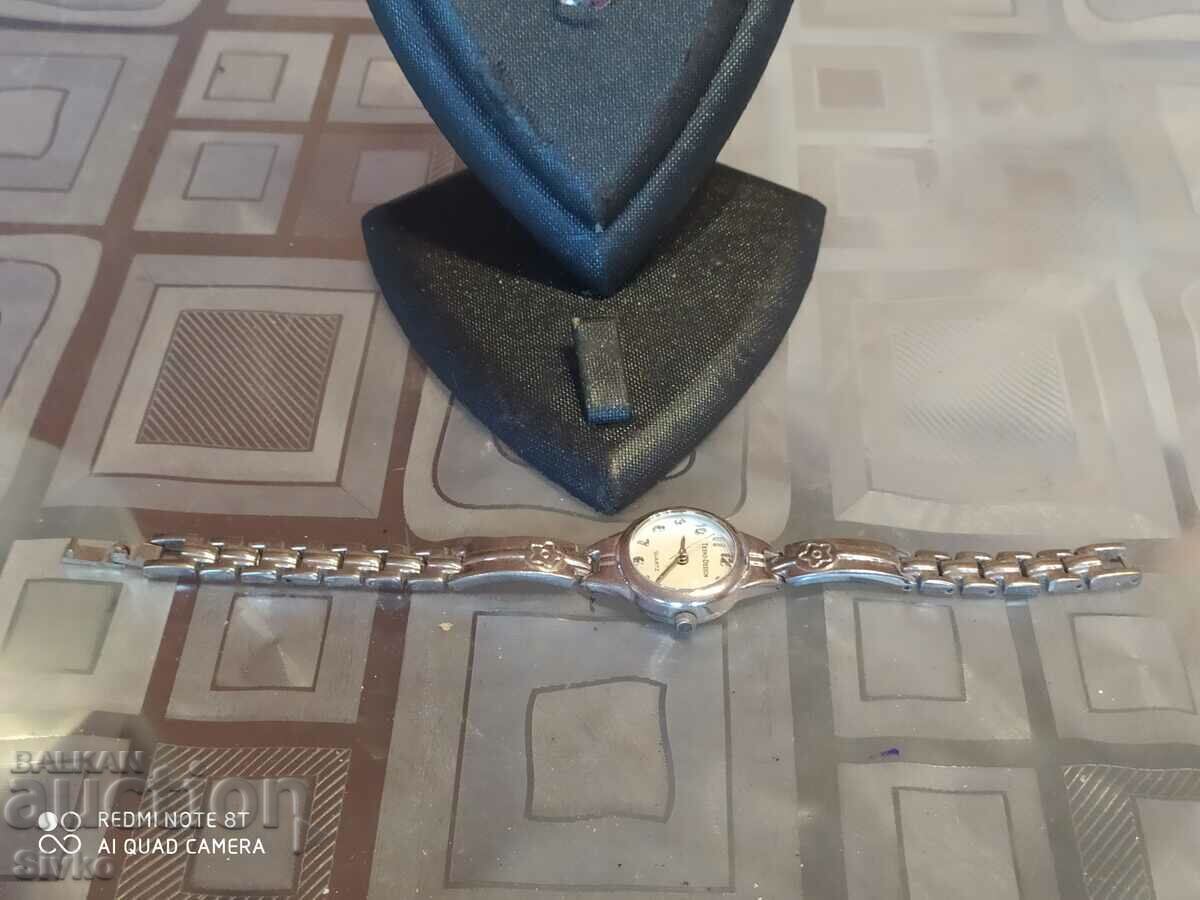 Auction Trend-Design watch Auction Trend-Design watch