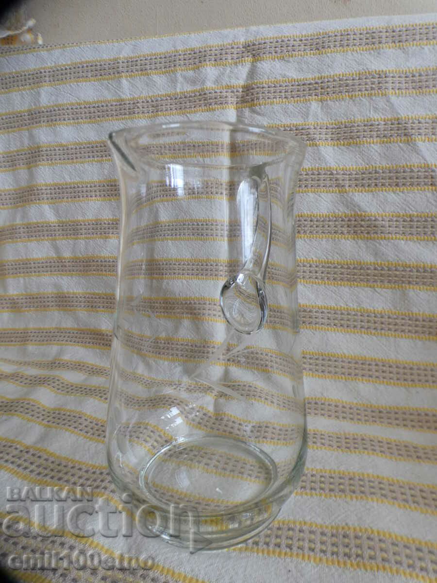 Auction Etched glass jug Auction Etched glass jug