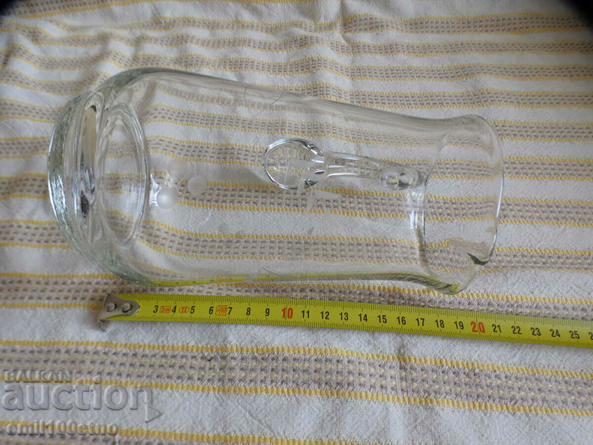 Etched glass jug - 7 Etched glass jug - 7