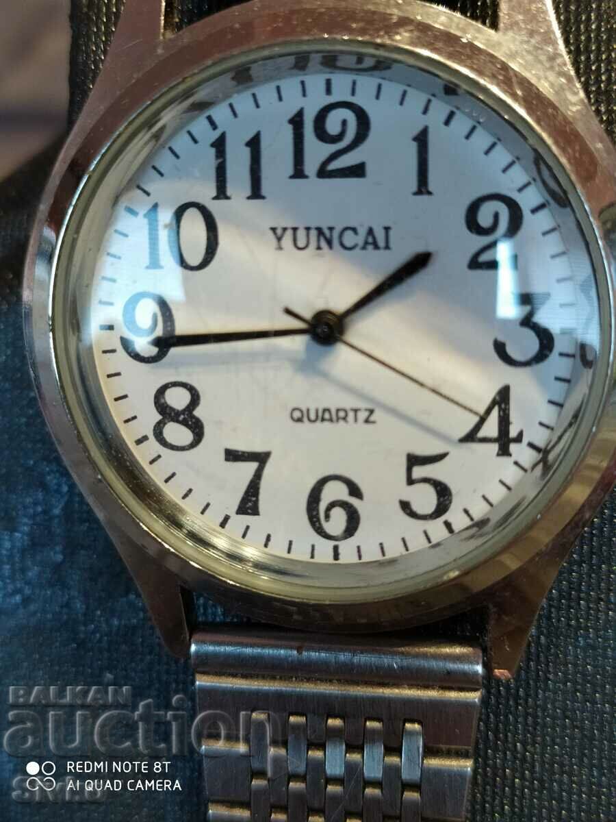 Ρολόι YUNCAI με τιμή € 1.02 | 1.99 BGN
